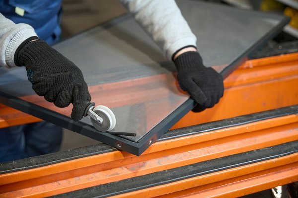 Les avantages de s'équiper de moustiquaires sur mesures